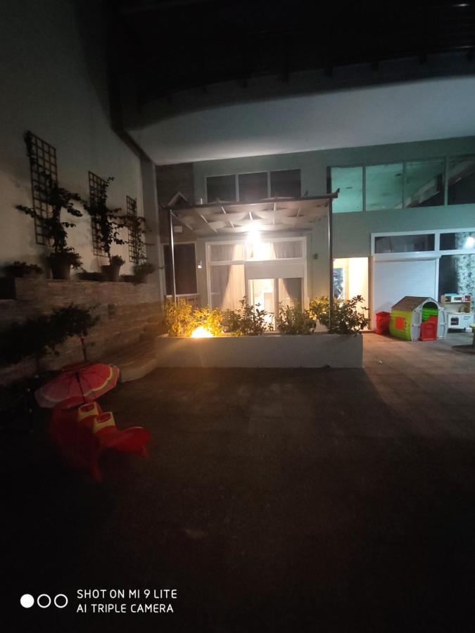 Kamares Suites Nea Kallikrateia Exteriér fotografie